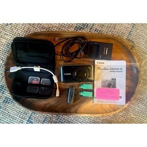 Canon PowerShot SX210 IS 14.1MP Digital Camera Black 14x Zoom Bundle Case Manual